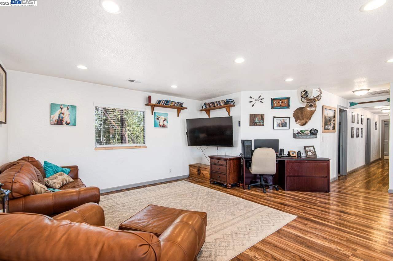 13636 Christensen Rd, BYRON, California 94514, ,Lots And Land,For Sale,Christensen Rd,40964415