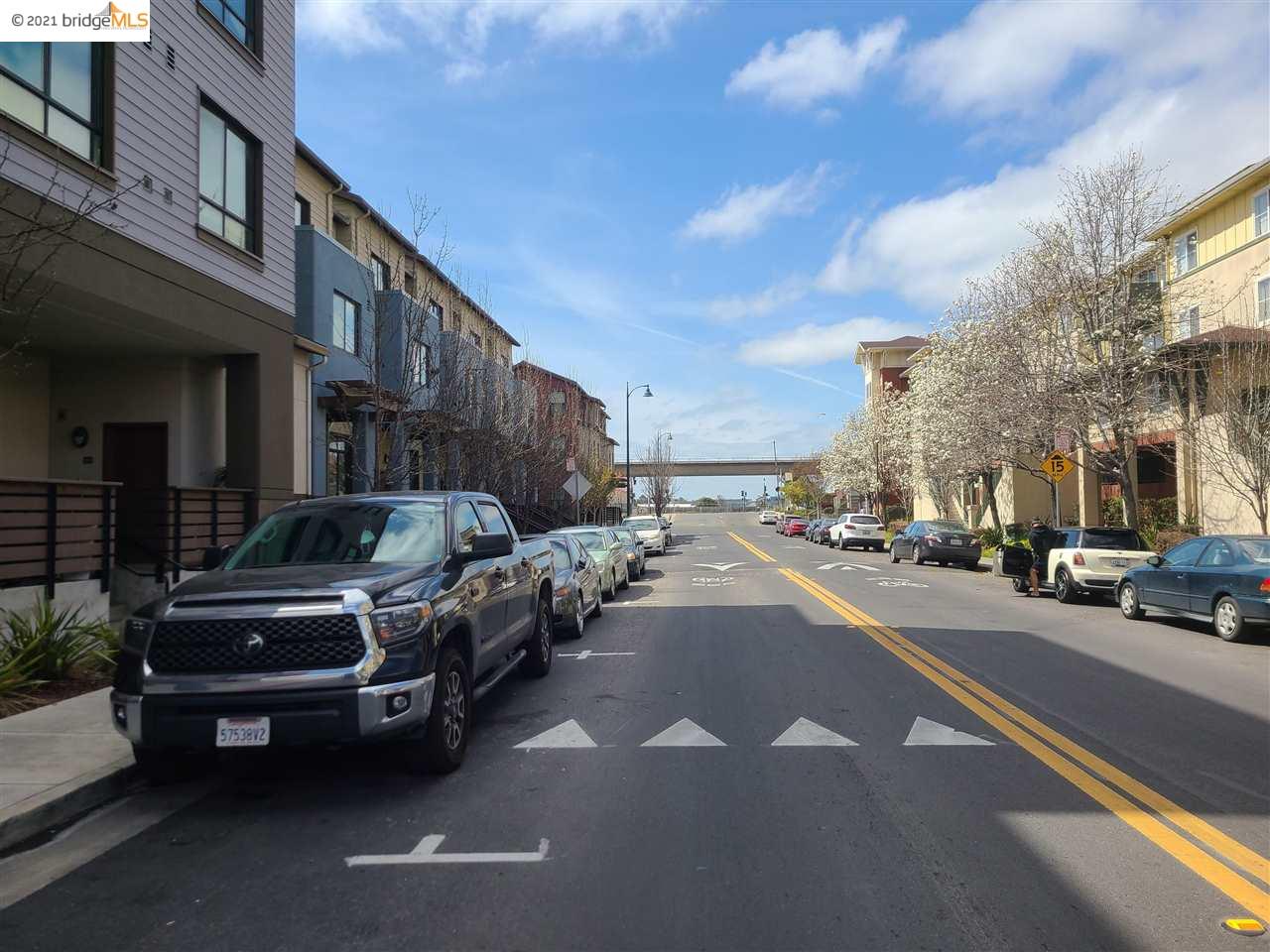 923 70Th Ave, OAKLAND, California 94621, ,Lots And Land,For Sale,70Th Ave,40964389