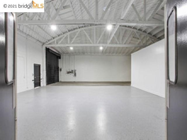 2303 MLK JR WAY, OAKLAND, California 94612, ,Comm Industrial For Sale,For Sale,MLK JR WAY,40964369