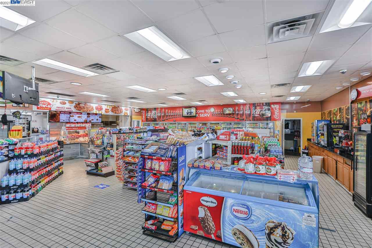 2701 El Portal Dr, SAN PABLO, California 94806, ,Comm Business Opportunity,For Sale,El Portal Dr,40964388