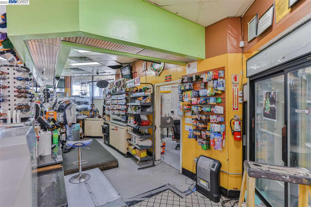2701 El Portal Dr, SAN PABLO, California 94806, ,Comm Business Opportunity,For Sale,El Portal Dr,40964388