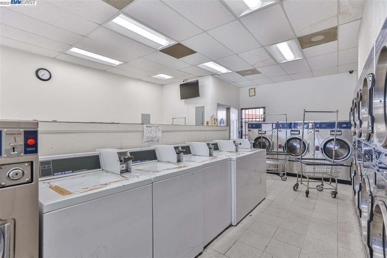 2701 El Portal Dr, SAN PABLO, California 94806, ,Comm Business Opportunity,For Sale,El Portal Dr,40964388
