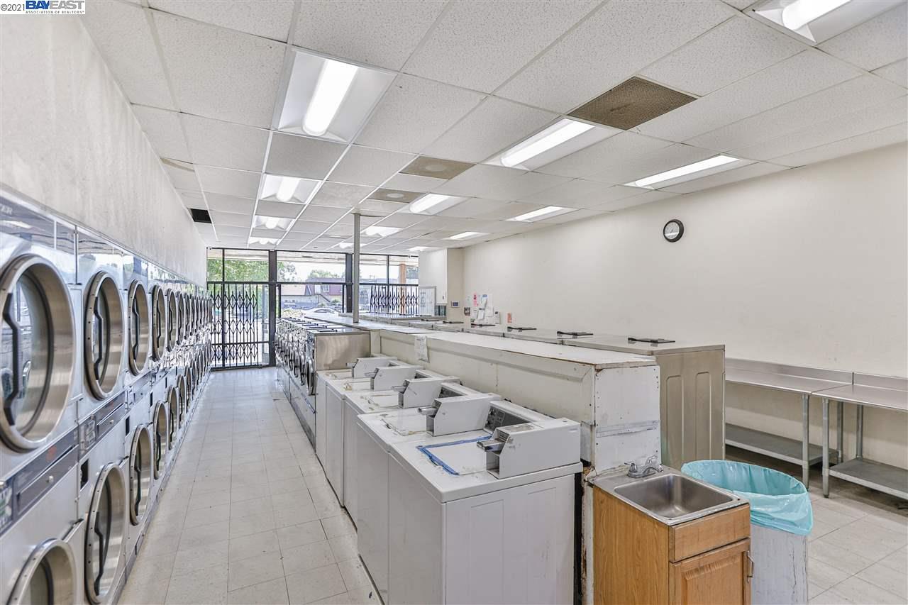 2701 El Portal Dr, SAN PABLO, California 94806, ,Comm Business Opportunity,For Sale,El Portal Dr,40964388