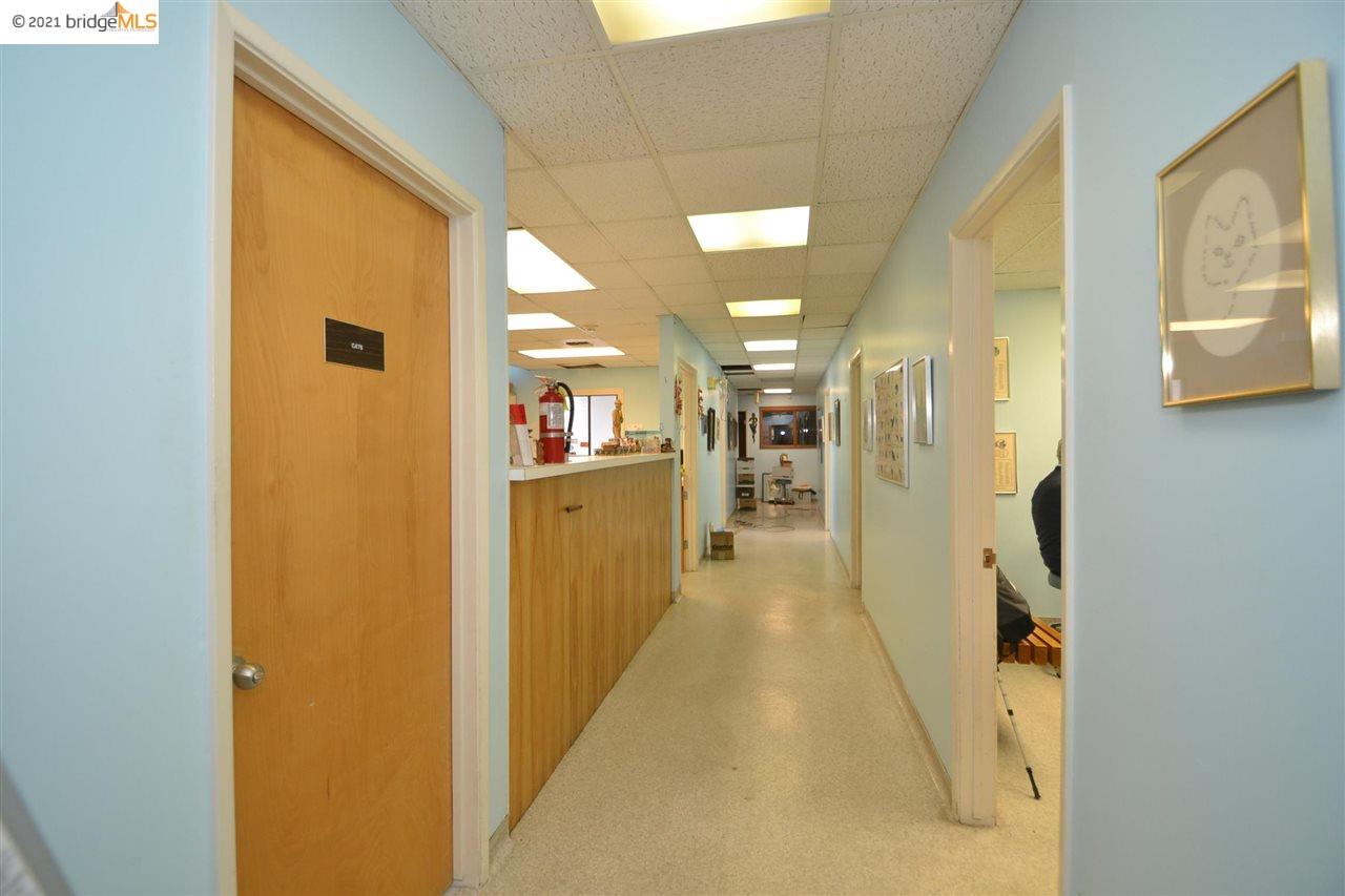 11881 Skyline Blvd, OAKLAND, California 94619, ,Comm Industrial For Sale,For Sale,Skyline Blvd,40964410
