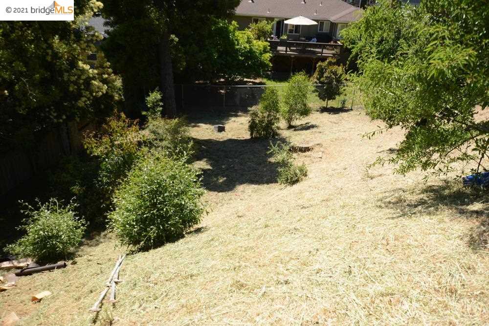0 Maiden Ln, OAKLAND, California 94602, ,Lots And Land,For Sale,Maiden Ln,40964489