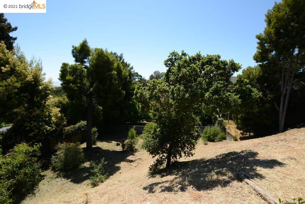 0 Maiden Ln, OAKLAND, California 94602, ,Lots And Land,For Sale,Maiden Ln,40964489