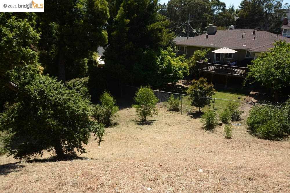 0 Maiden Ln, OAKLAND, California 94602, ,Lots And Land,For Sale,Maiden Ln,40964489