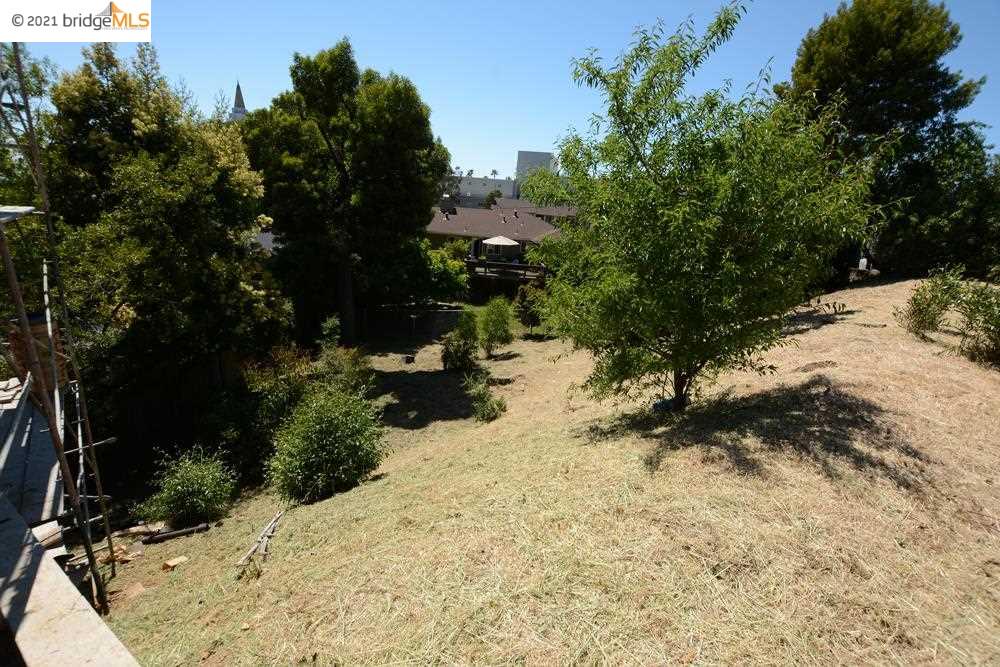0 Maiden Ln, OAKLAND, California 94602, ,Lots And Land,For Sale,Maiden Ln,40964489