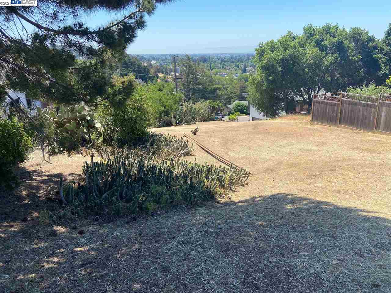 3055 Malcolm Ave, OAKLAND, California 94605, ,Lots And Land,For Sale,Malcolm Ave,40964556