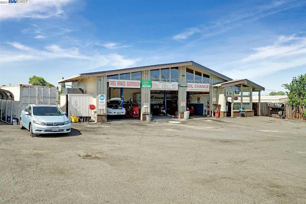 3889 Castro Valley Blvd., CASTRO VALLEY, California 94546-4535, ,Comm Industrial For Sale,For Sale,Castro Valley Blvd.,40964561