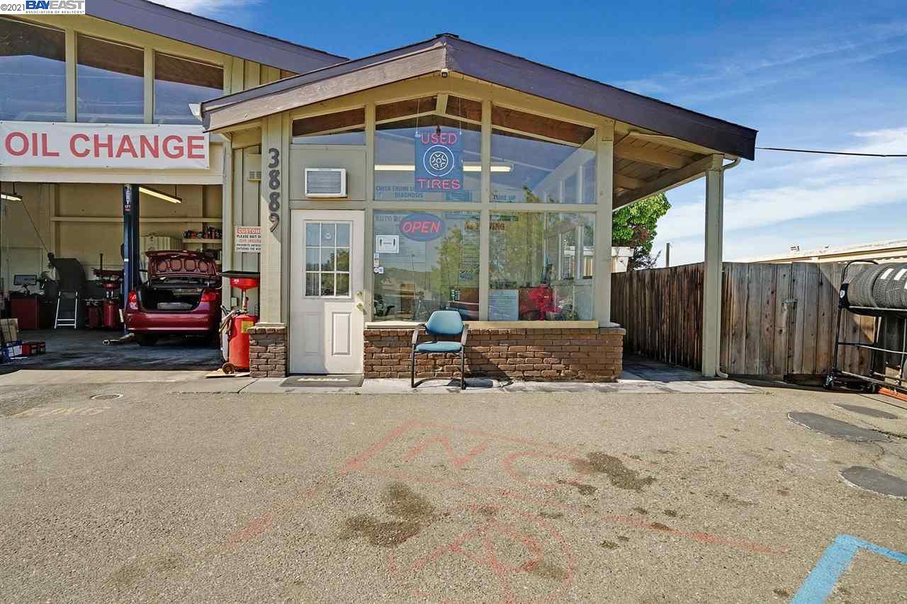 3889 Castro Valley Blvd., CASTRO VALLEY, California 94546-4535, ,Comm Industrial For Sale,For Sale,Castro Valley Blvd.,40964561