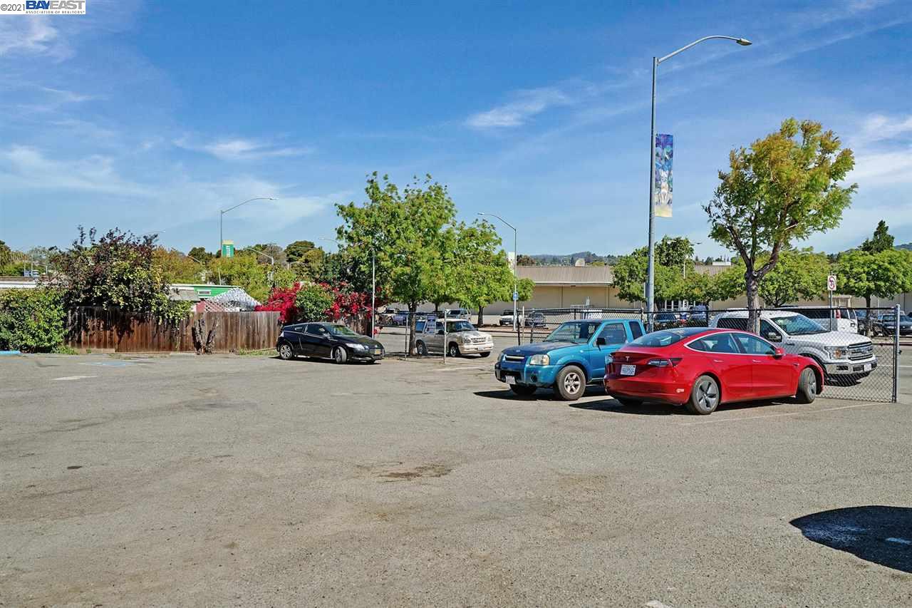 3889 Castro Valley Blvd., CASTRO VALLEY, California 94546-4535, ,Comm Industrial For Sale,For Sale,Castro Valley Blvd.,40964561