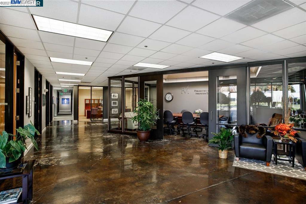 6602 Owens Dr, PLEASANTON, California 94588, ,Comm Industrial For Lease,For Rent,Owens Dr,40964603