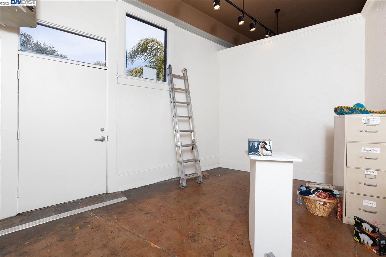 1129 Soquel Ave, SANTA CRUZ, California 95062, ,Comm Industrial For Sale,For Sale,Soquel Ave,40964644