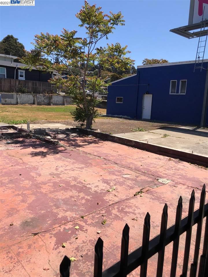 7830 Macarthur Blvd, OAKLAND, California 94605, ,Comm Industrial For Sale,For Sale,Macarthur Blvd,40964690