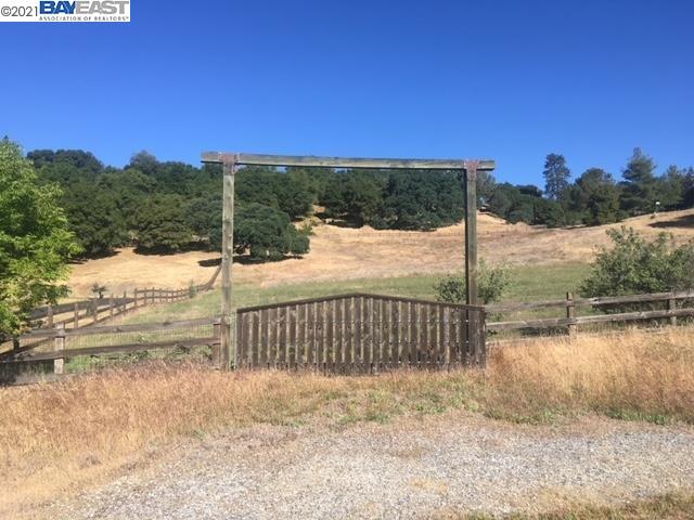 22540 Bennett Rd, SONORA, California 95310, ,Lots And Land,For Sale,Bennett Rd,40964734