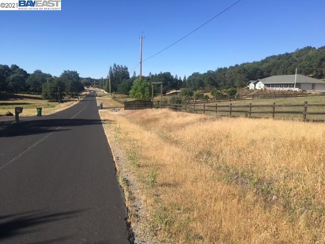 22540 Bennett Rd, SONORA, California 95310, ,Lots And Land,For Sale,Bennett Rd,40964734