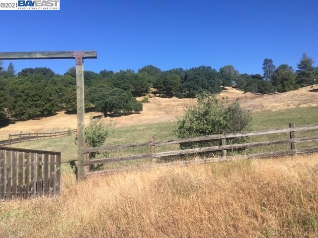 22540 Bennett Rd, SONORA, California 95310, ,Lots And Land,For Sale,Bennett Rd,40964734