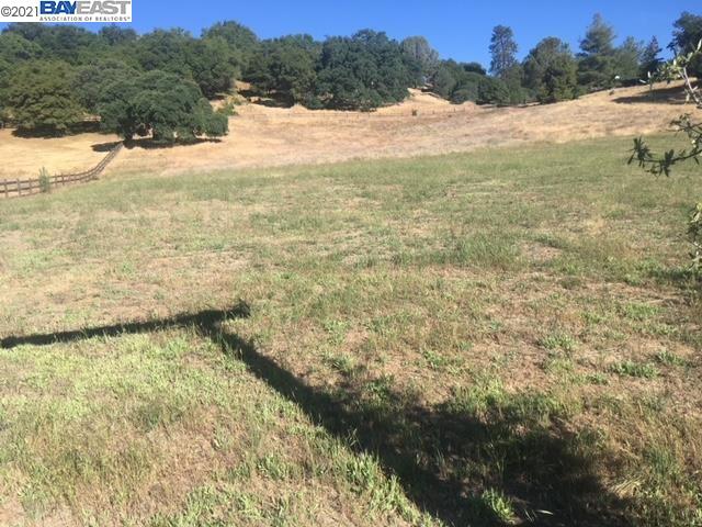 22540 Bennett Rd, SONORA, California 95310, ,Lots And Land,For Sale,Bennett Rd,40964734