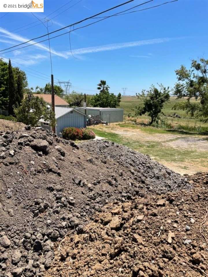 2400 Dutch Slough Rd, OAKLEY, California 94561, ,Lots And Land,For Sale,Dutch Slough Rd,40964749