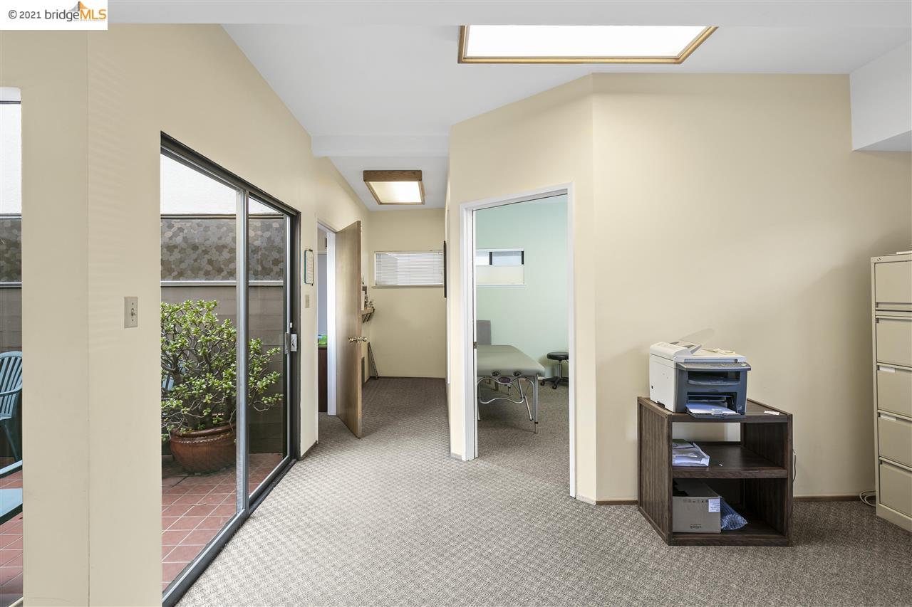 1402 Solano Avenue, ALBANY, California 94706, ,Comm Industrial For Sale,For Sale,Solano Avenue,40964763