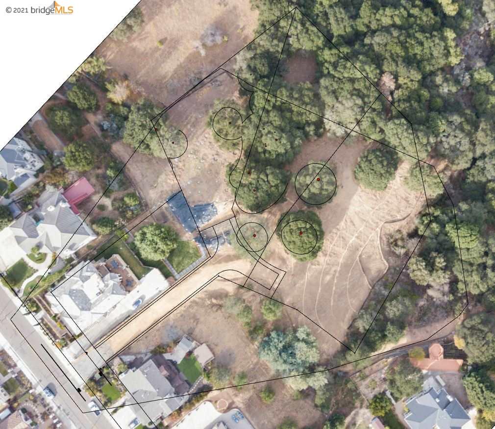 13526 Campus Drive, OAKLAND, California 94605, ,Lots And Land,For Sale,Campus Drive,40964774