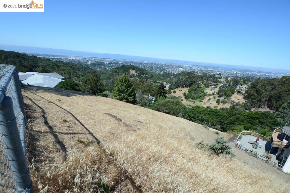 0 Lochard St, OAKLAND, California 94605, ,Lots And Land,For Sale,Lochard St,40964821