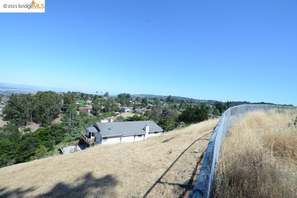 0 Lochard St, OAKLAND, California 94605, ,Lots And Land,For Sale,Lochard St,40964821