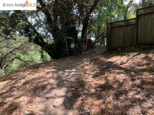 4707 Mendenhall Rd, OAKLAND, California 94605, ,Lots And Land,For Sale,Mendenhall Rd,40964855