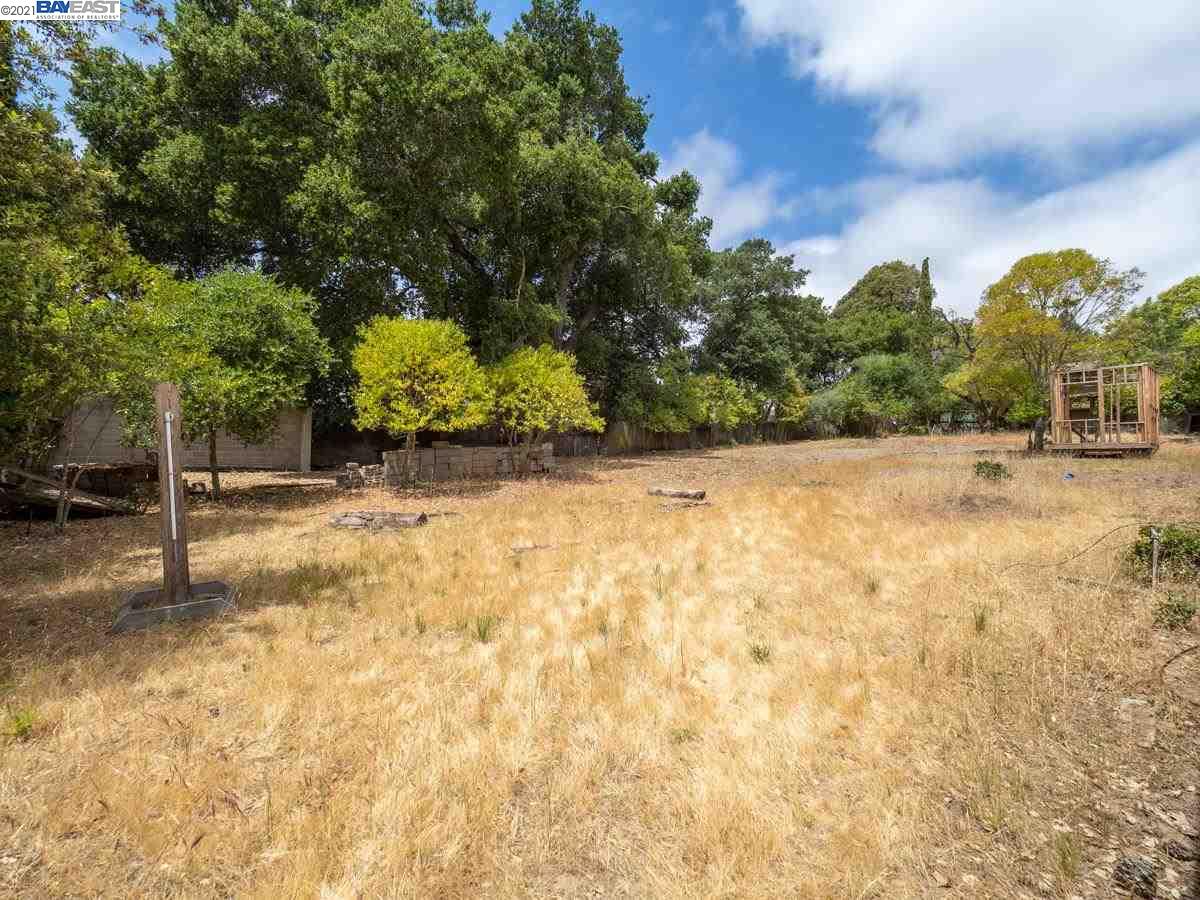 1733 D St, HAYWARD, California 94541, ,Lots And Land,For Sale,D St,40964877