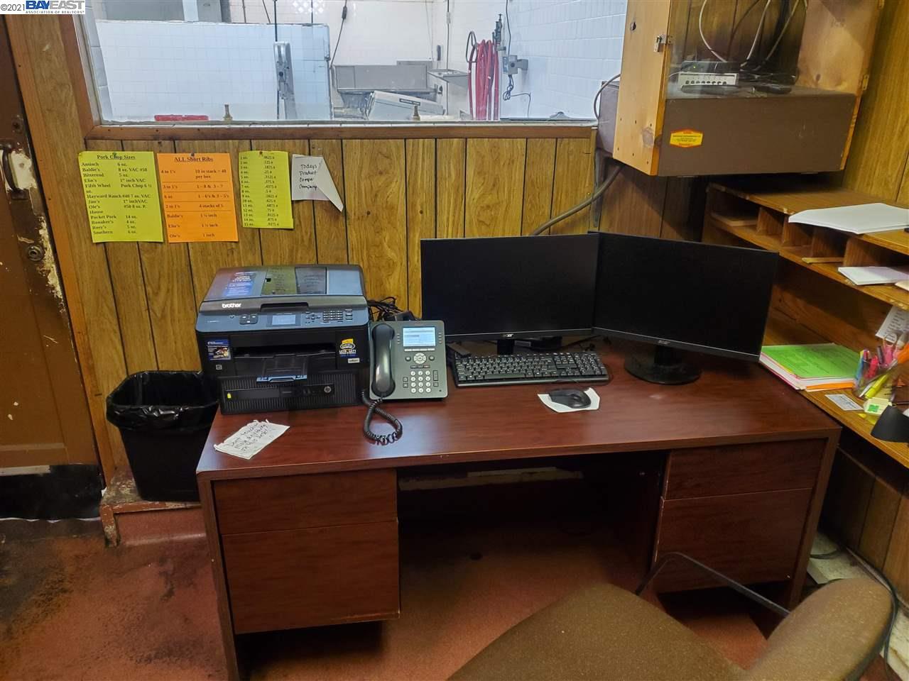 562 Williams St, SAN LEANDRO, California 94577, ,Comm Industrial For Sale,For Sale,Williams St,40964915