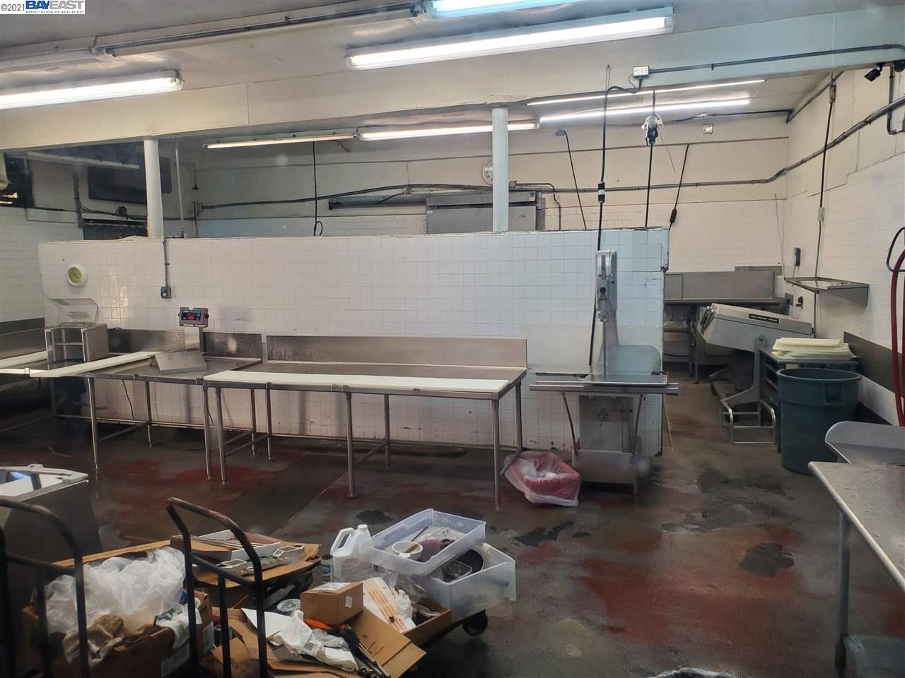 562 Williams St, SAN LEANDRO, California 94577, ,Comm Industrial For Sale,For Sale,Williams St,40964915