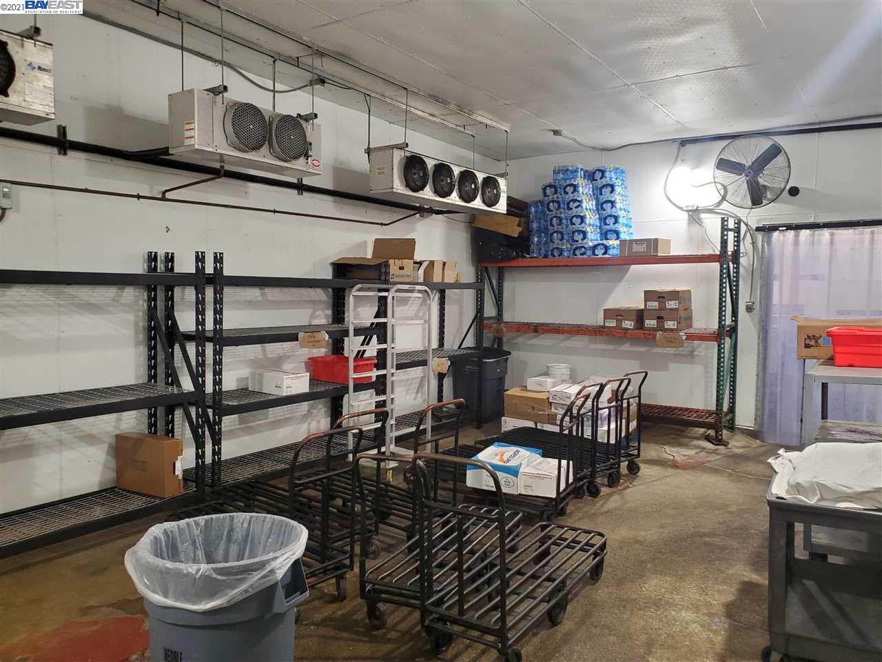 562 Williams St, SAN LEANDRO, California 94577, ,Comm Industrial For Sale,For Sale,Williams St,40964915