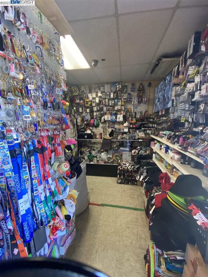 2003 2003 Story Road, SAN JOSE, California 95128-0000, ,Comm Business Opportunity,For Sale,2003 Story Road,40964948