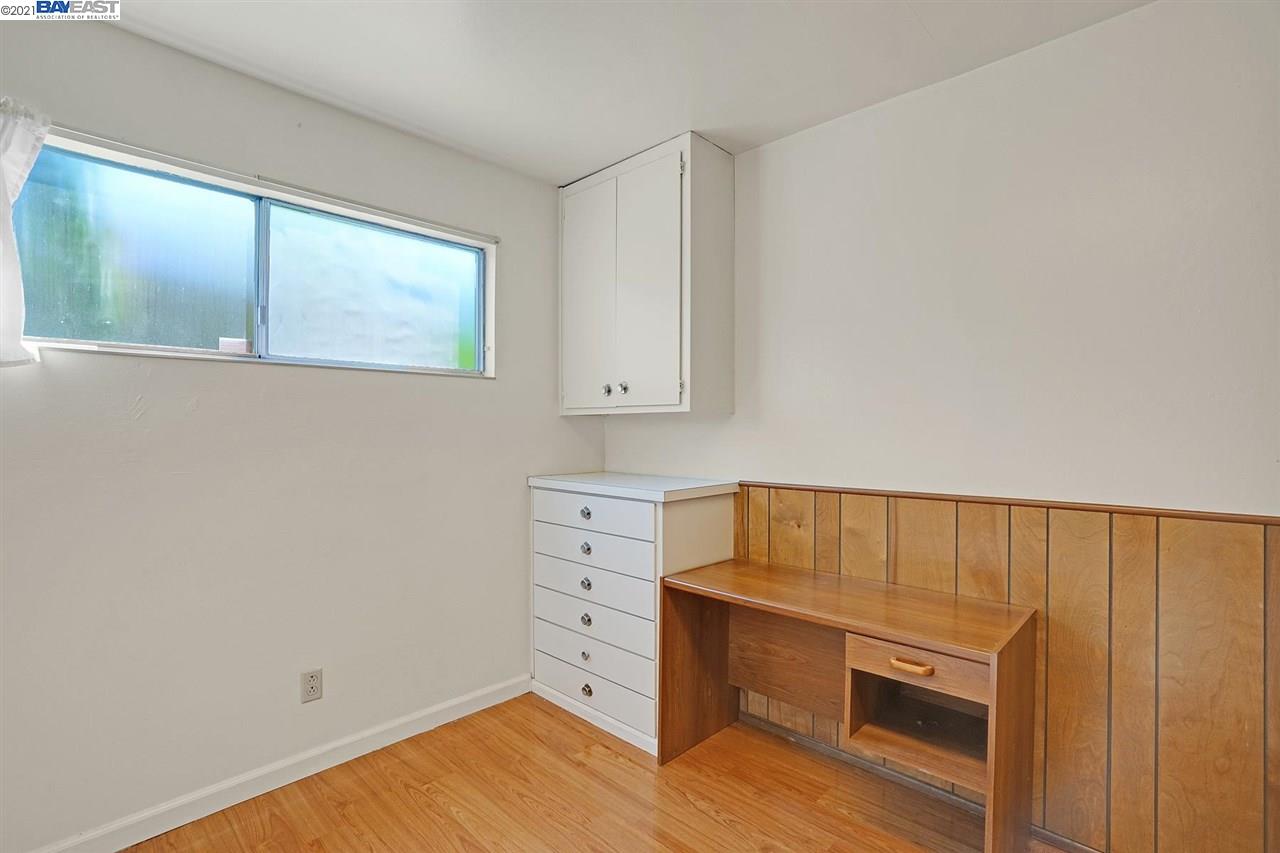 1638 B St, HAYWARD, California 94541, ,Comm Industrial For Sale,For Sale,B St,40964958