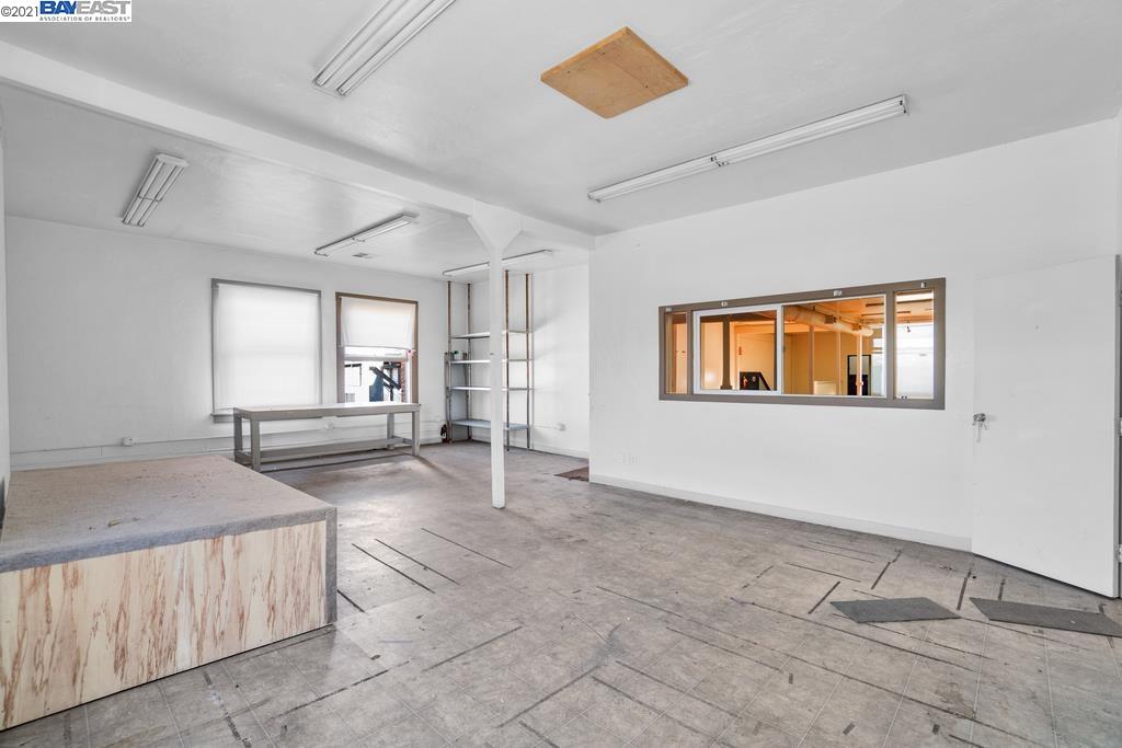 2319 Santa Clara Ave, ALAMEDA, California 94501, ,Comm Industrial For Sale,For Sale,Santa Clara Ave,40964971