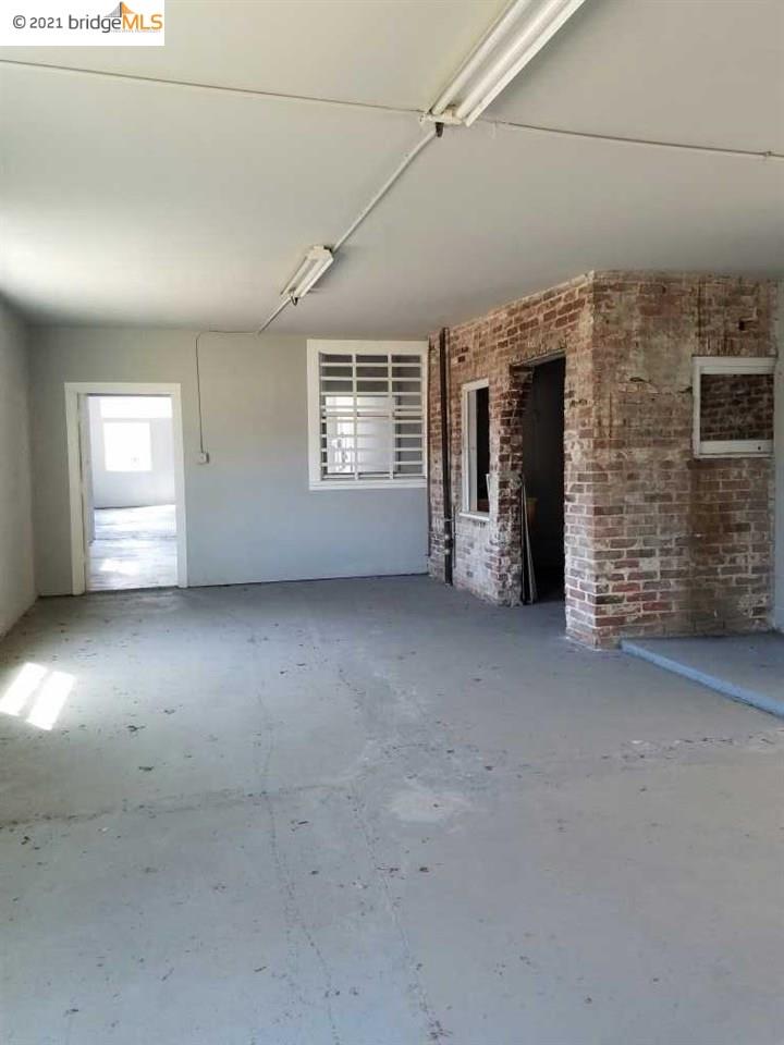229 Macdonald Ave, RICHMOND, California 94801, ,Comm Industrial For Sale,For Sale,Macdonald Ave,40964998