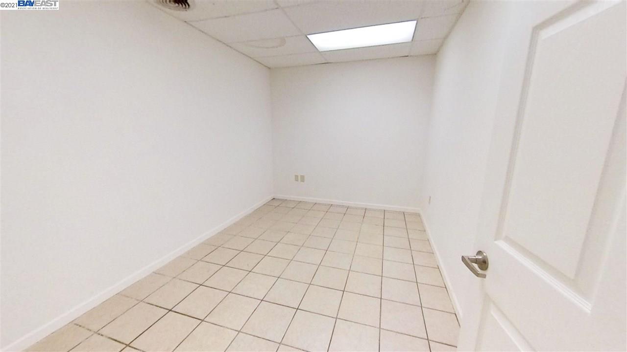 122 10Th St, TRACY, California 95376, ,Comm Industrial For Sale,For Sale,10Th St,40965015
