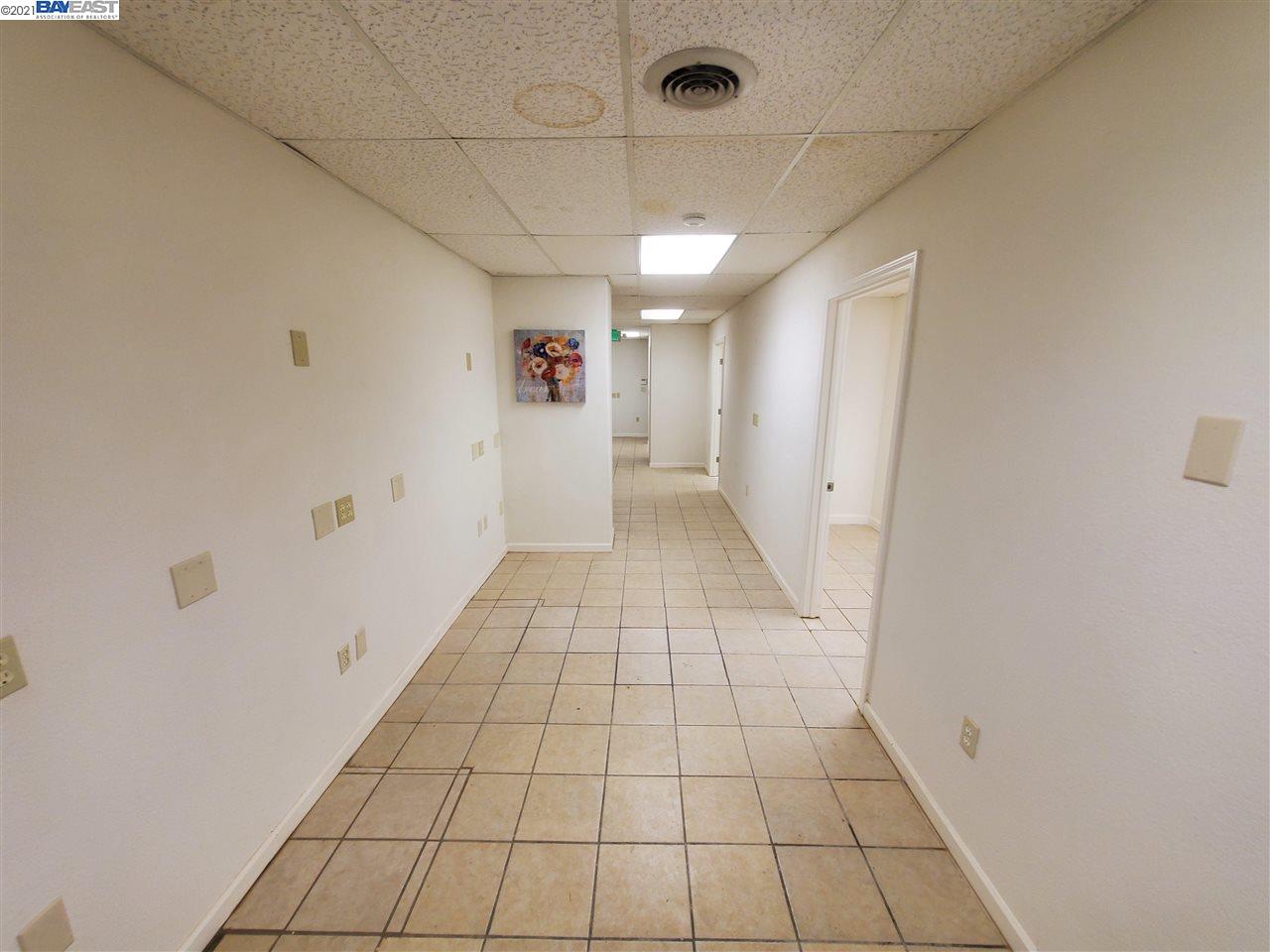 122 10Th St, TRACY, California 95376, ,Comm Industrial For Sale,For Sale,10Th St,40965015