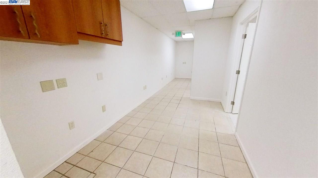 122 10Th St, TRACY, California 95376, ,Comm Industrial For Sale,For Sale,10Th St,40965015