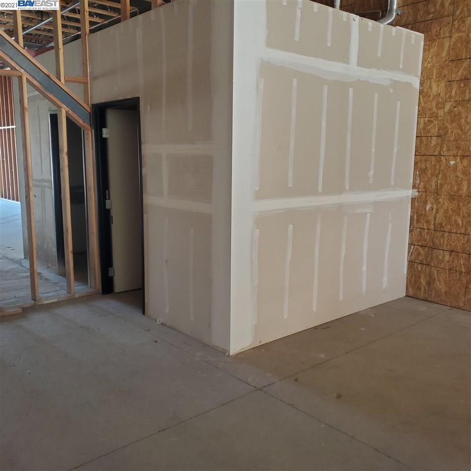 919 Story Rd, SAN JOSE, California 95122, ,Comm Industrial For Sale,For Sale,Story Rd,40965016