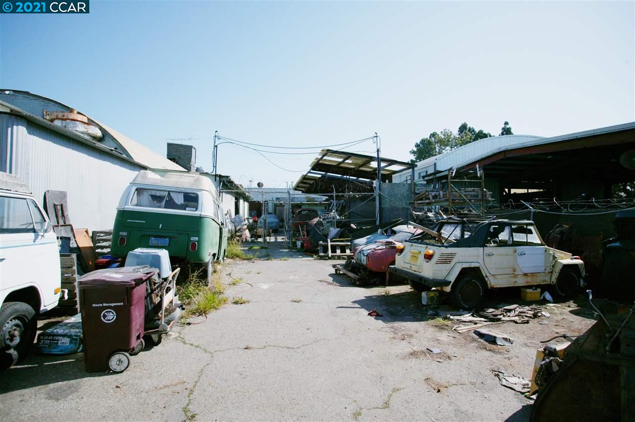 611 85TH AVE, OAKLAND, California 94621-2621, ,Comm Industrial For Sale,For Sale,85TH AVE,40965030