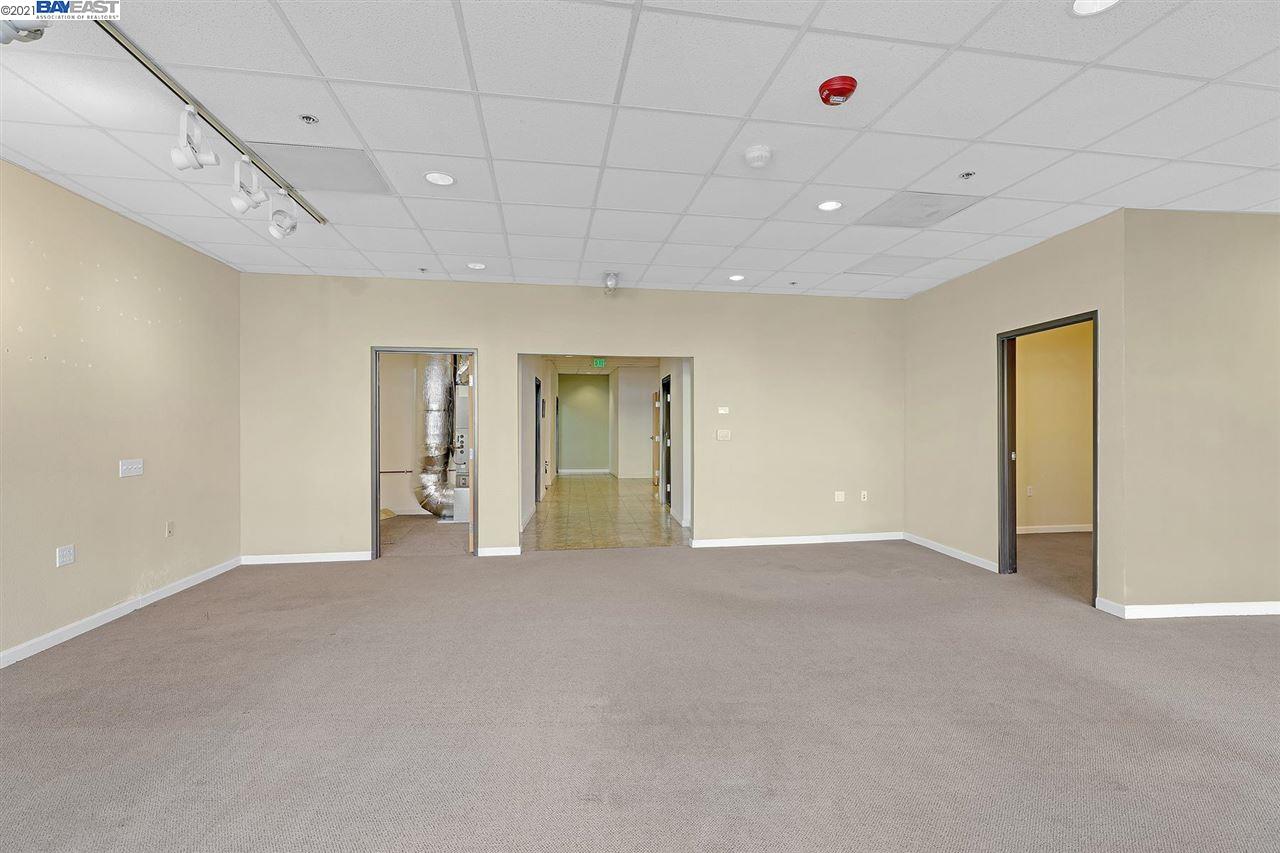 22392 Foothill Blvd., HAYWARD, California 94541, ,Comm Industrial For Lease,For Rent,Foothill Blvd.,40965091