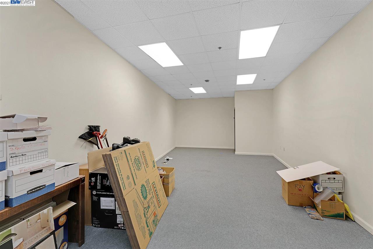 22392 Foothill Blvd., HAYWARD, California 94541, ,Comm Industrial For Lease,For Rent,Foothill Blvd.,40965091