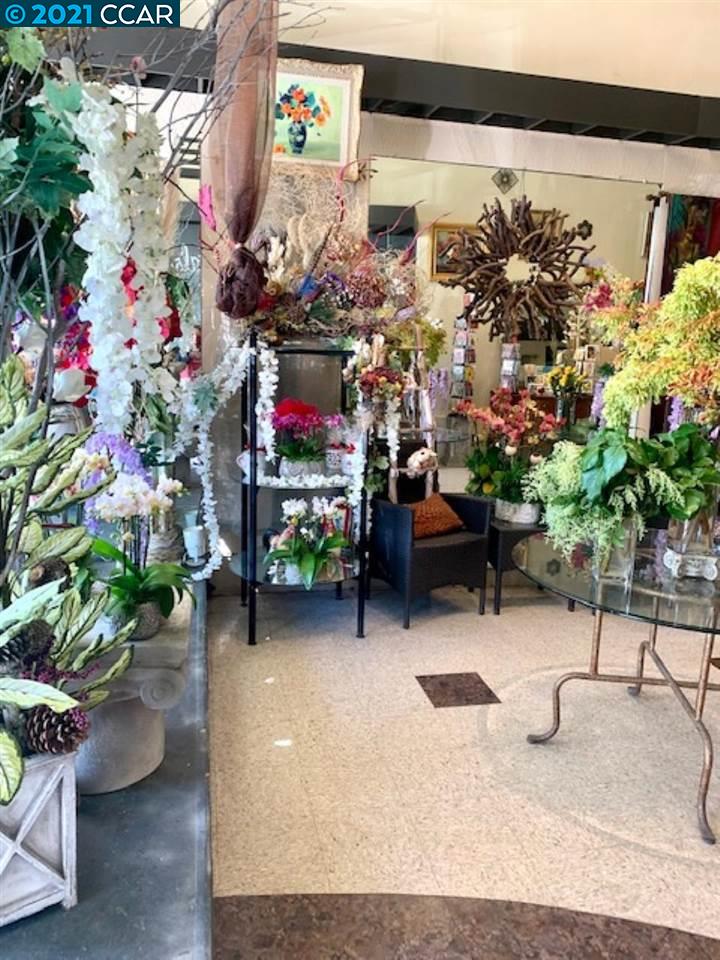 365 West Portal Ave., SAN FRANCISCO, California 94127, ,Comm Business Opportunity,For Sale,West Portal Ave.,40965123