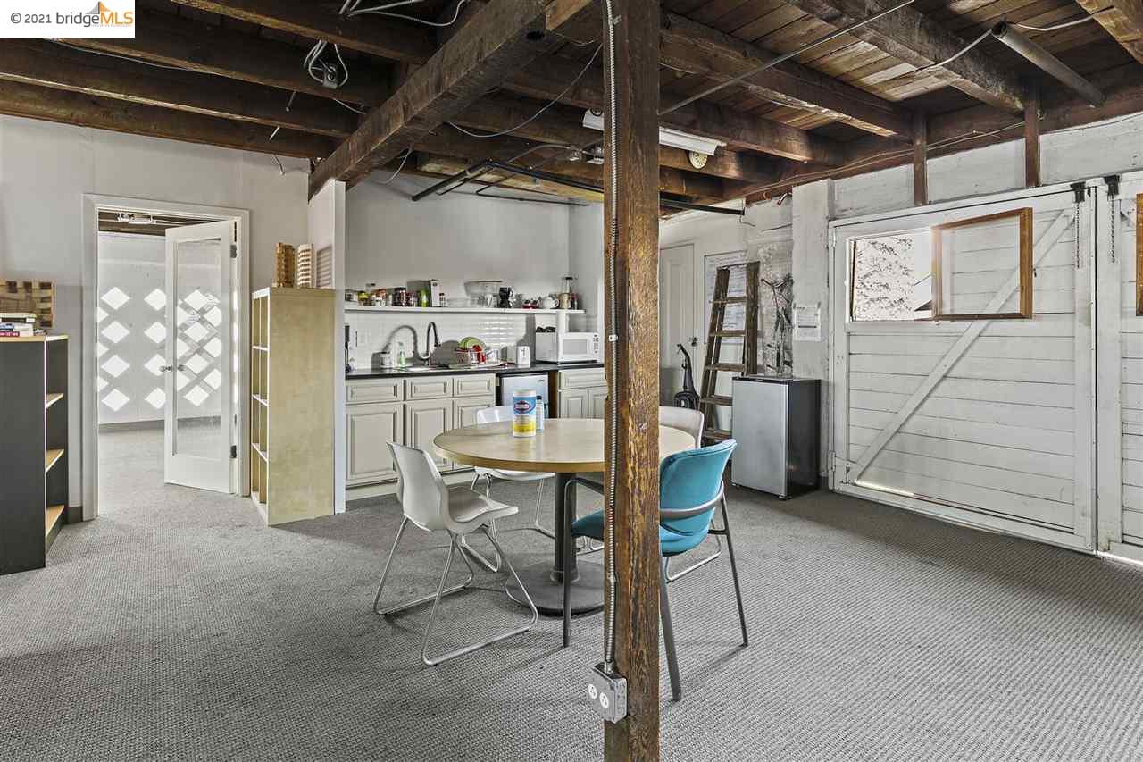 805 Camelia St, BERKELEY, California 94710, ,Comm Industrial For Sale,For Sale,Camelia St,40965143