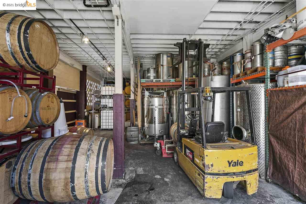 805 Camelia St, BERKELEY, California 94710, ,Comm Industrial For Sale,For Sale,Camelia St,40965143