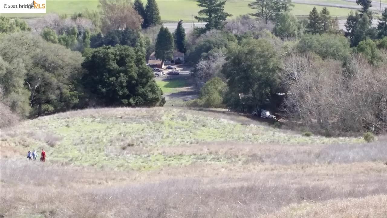 8950 Crow Canyon Rd, CASTRO VALLEY, California 94552, ,Lots And Land,For Sale,Crow Canyon Rd,40965148