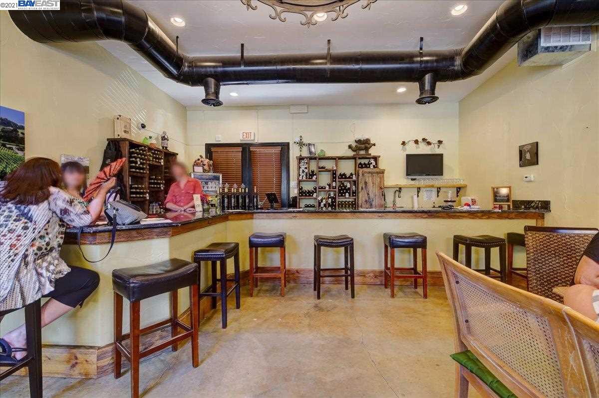 263 Main St Suite C, MURPHYS, California 95247, ,Comm Business Opportunity,For Sale,Main St Suite C,40965251