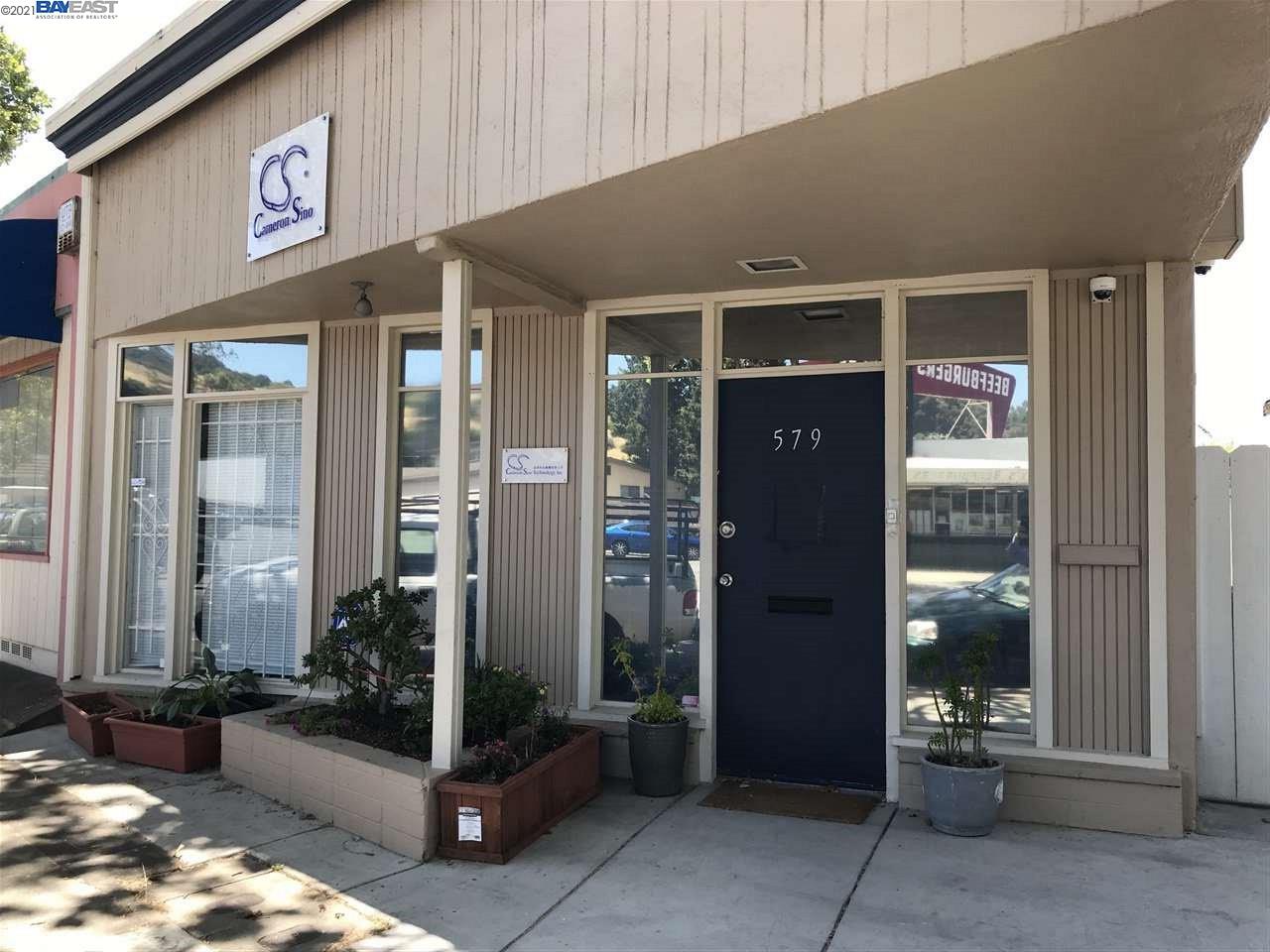 579 Macarthur Blvd, SAN LEANDRO, California 94577, ,Comm Industrial For Sale,For Sale,Macarthur Blvd,40965285